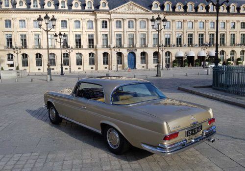 Mercedes W111 coupe place vendome