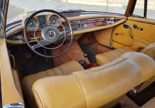 interieur mercedes w111 coupe